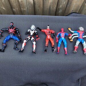 LOT OF 5 Vintage 1997 Marvel Spiderman Action Figures